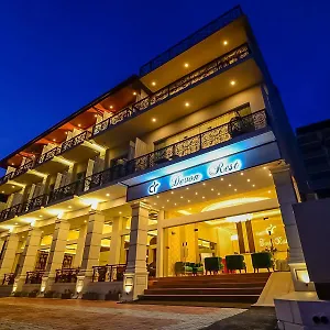 4* מלון Devon Rest